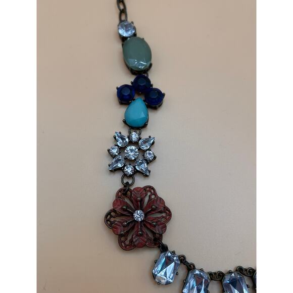 Plunder Statement Necklace and Earring Set Blue Green Red Crystal Accent - Picture 4 of 8